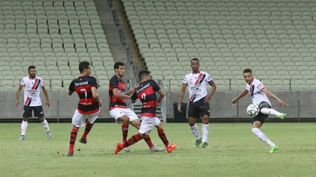 Numa partida de 5 gols, Campinense perde para o Ferroviário do Ceará em disputa por vaga na série em C em 2019