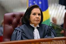 CANETADA: Presidente Laurita Vaz do STJ nega 143 habeas corpus em favor de Lula