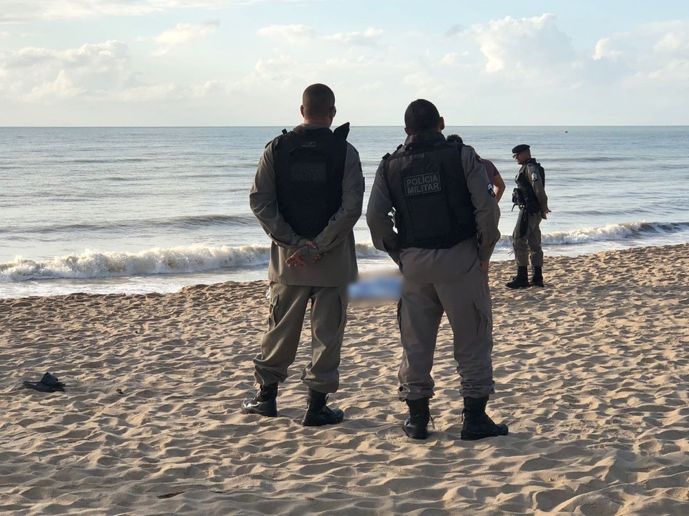 Turista grávida do RJ morre afogada na praia do Bessa em João Pessoa