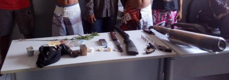 Polícia prende grupo envolvido em assaltos e tráfico de drogas em Cruz do Espírito Santo