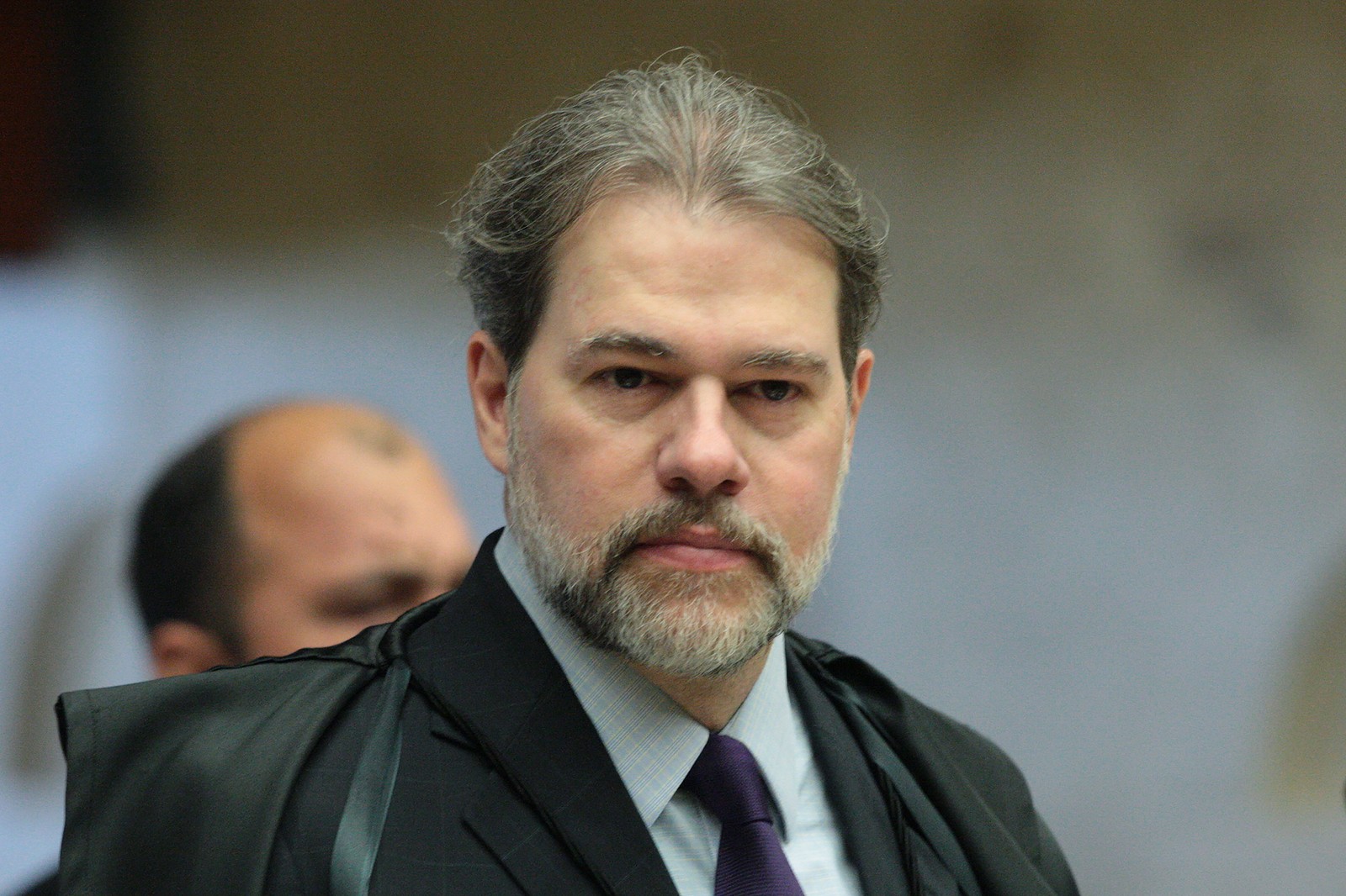 Presidente Dias Toffoli derruba decisão de Marco Aurélio Mello que abria caminho para a soltura de Lula