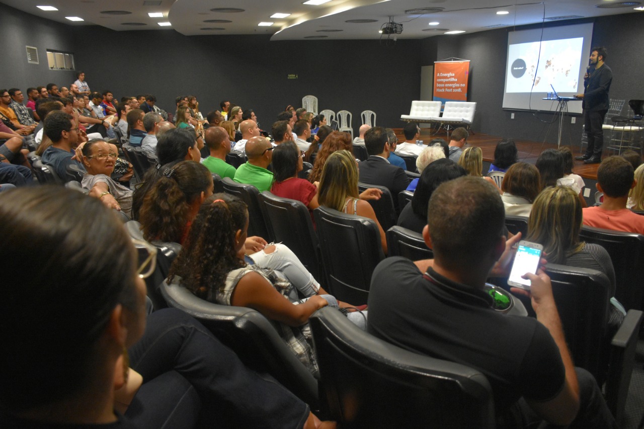 COMBATE À CORRUPÇÃO: Tecnologias com um quê ‘nerd’ pontuam palestras no "HackFest + Virada Legislativa"