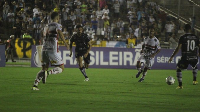 Botafogo-PB joga bem e derrota do Botafogo-SP na primeira partida do mata-mata de acesso à série B