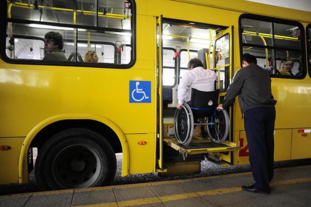 Justiça determina que Governo do Estado terá que disponibilizar transporte escolar com acessibilidade a portadores de necessidades especiais