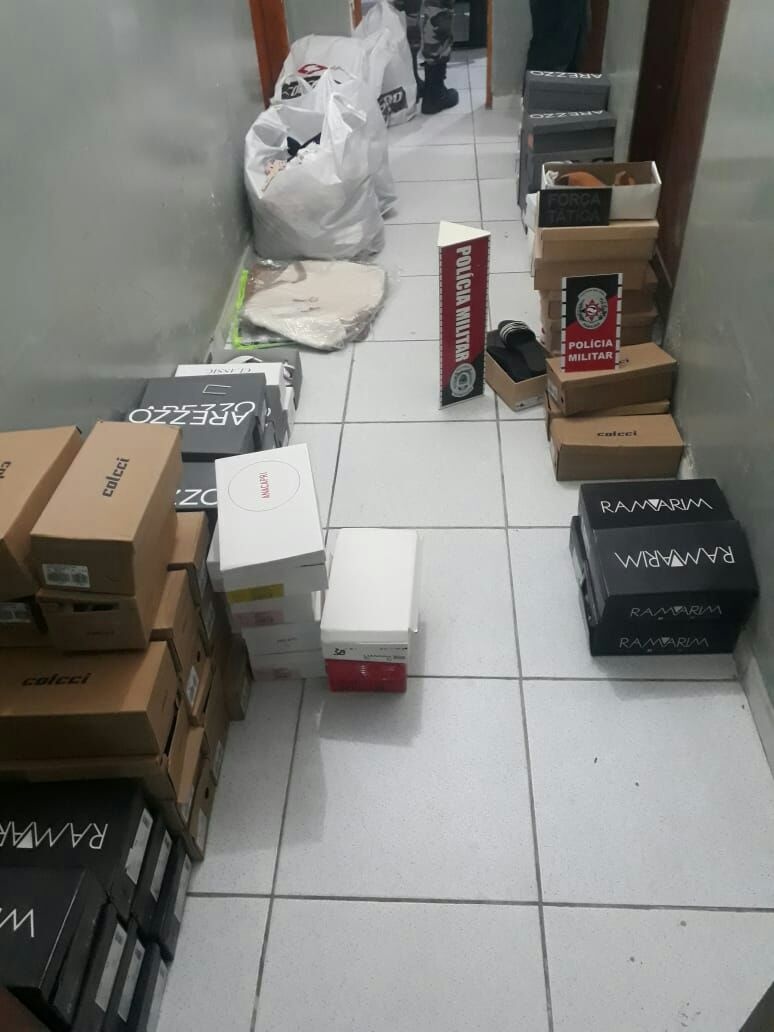 Polícia recupera mercadorias roubadas e apreende munições de calibre restrito em Campina Grande