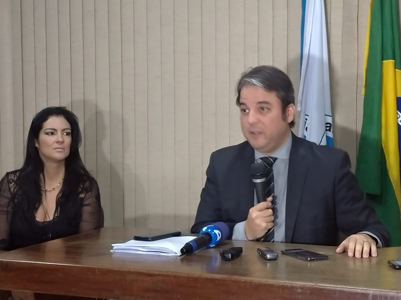 Com depressão, diabético e correndo risco de morte, advogados pedem prisão domiciliar para o radialista Fabiano Gomes