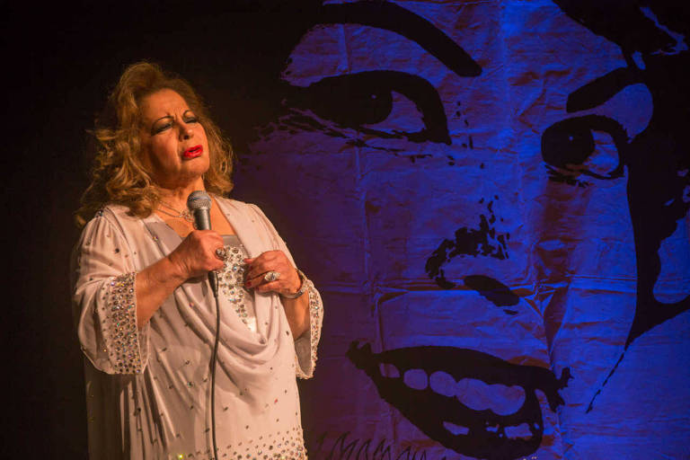 LUTO: Vítima de infecção, morre em São Paulo a cantora Angela Maria