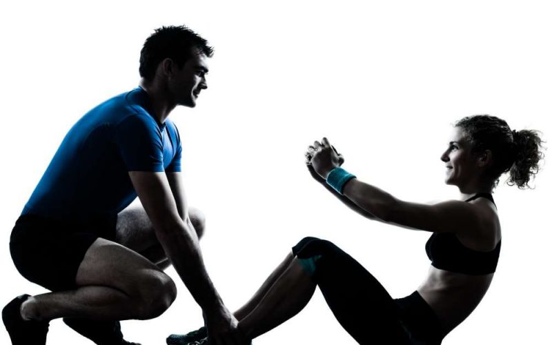 EDUCADOR FÍSICO: Lei de Camila Toscano isenta personal Trainers do pagamento de taxas em academias na Paraíba