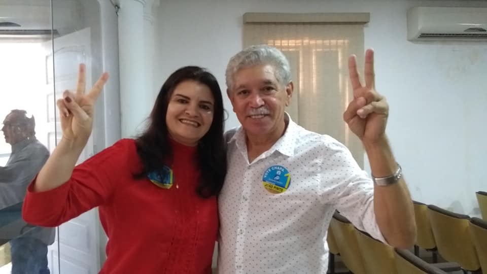 João Pinto derrota a professora Sandra Moura na disputa pela presidência da API