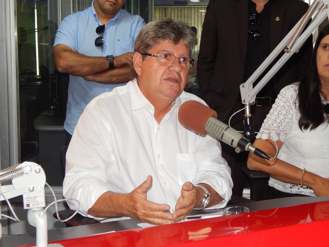 SECRETARIADO: João Azevedo substitui Cláudio Lima na Segurança, mas mantém Euller no Comando Geral da PM