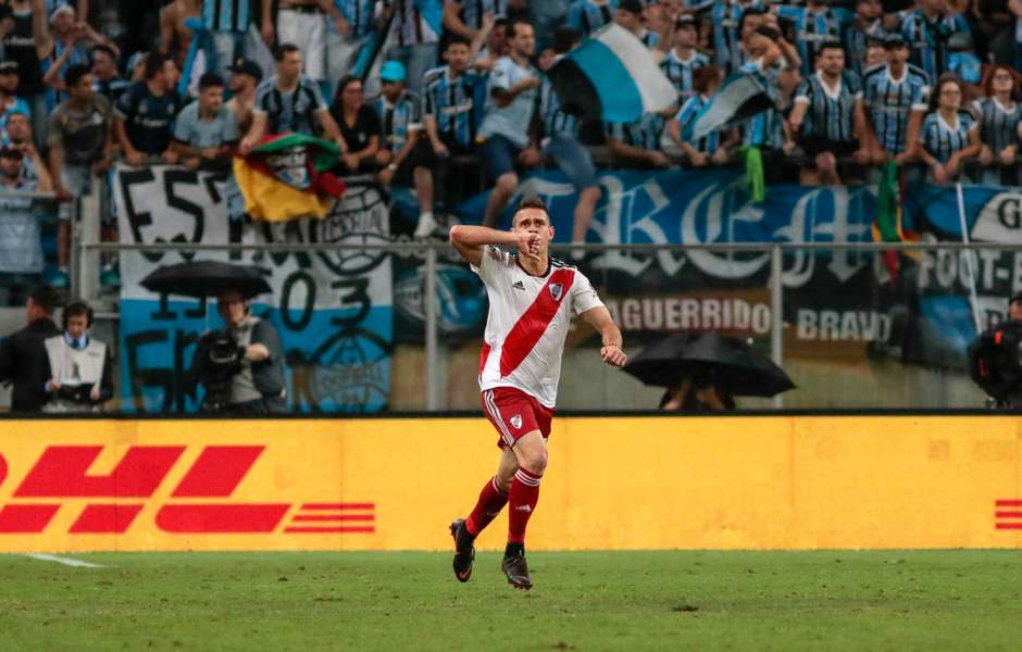 Grêmio toma a virada do River e cai na semi da Libertadores