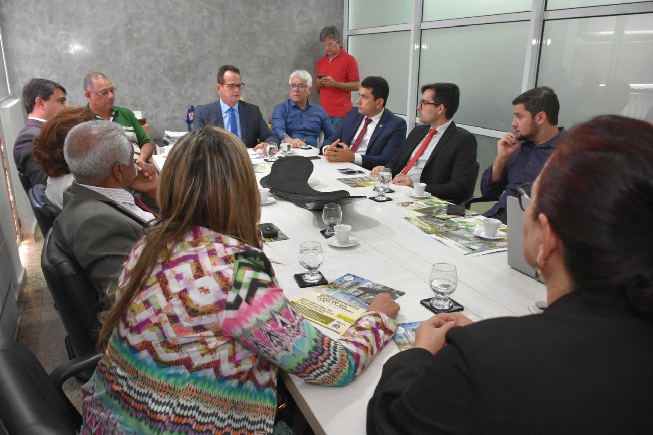 CMJP firma parceria com a Caixa e construtora para garantir o sonho da casa própria aos servidores do Legislativo Municipal
