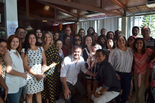 PROFESSOR: Educação de Alhandra promove evento em homenagem aos professores e prefeito anuncia início da construção de escola