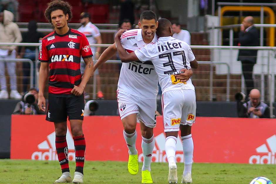 SÉRIE A: São Paulo cede empate a Flamengo e Palmeiras segue líder