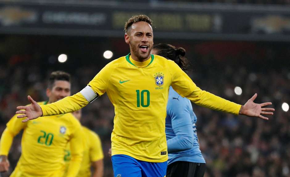 AMISTOSO: Com gol de pênalti, Brasil vence Uruguai, em Londres