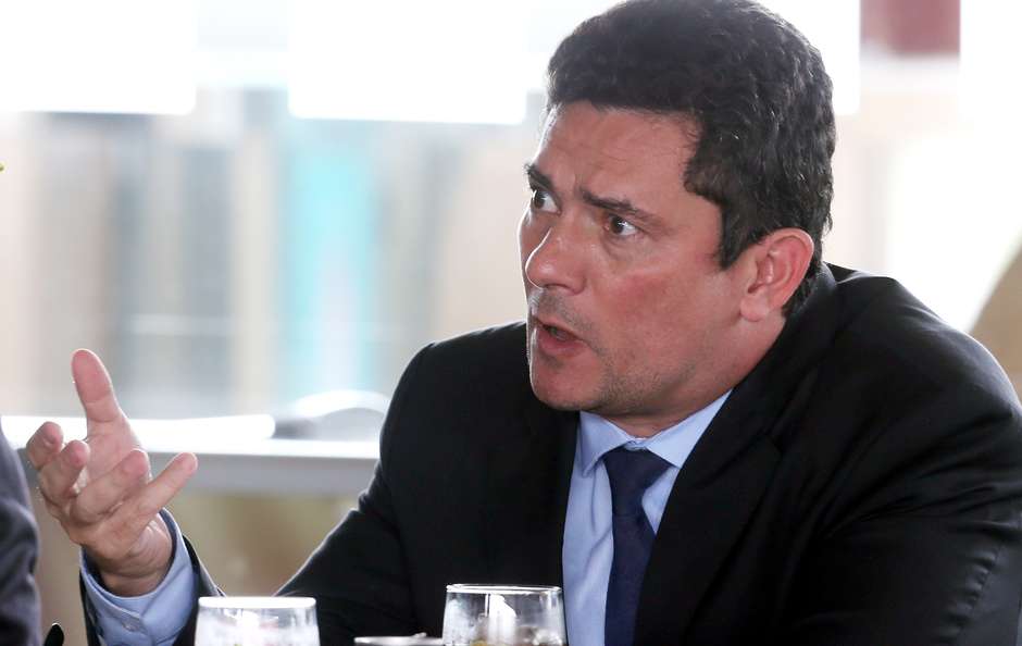 Futuro ministro da Justiça, Moro convida chefe no PR para direção-geral da PF