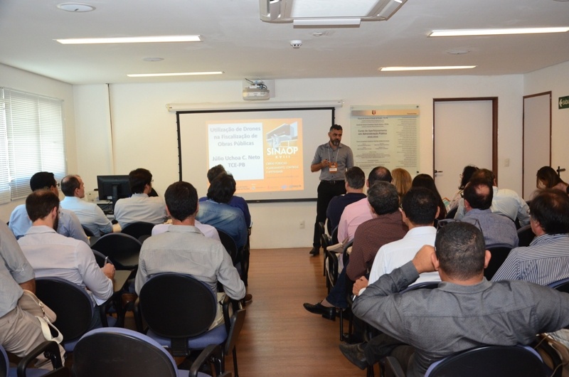 FISCALIZAÇÃO: A utilização de drones para a auditoria de obras públicas foi tema de minicurso no XVIII Sinaop