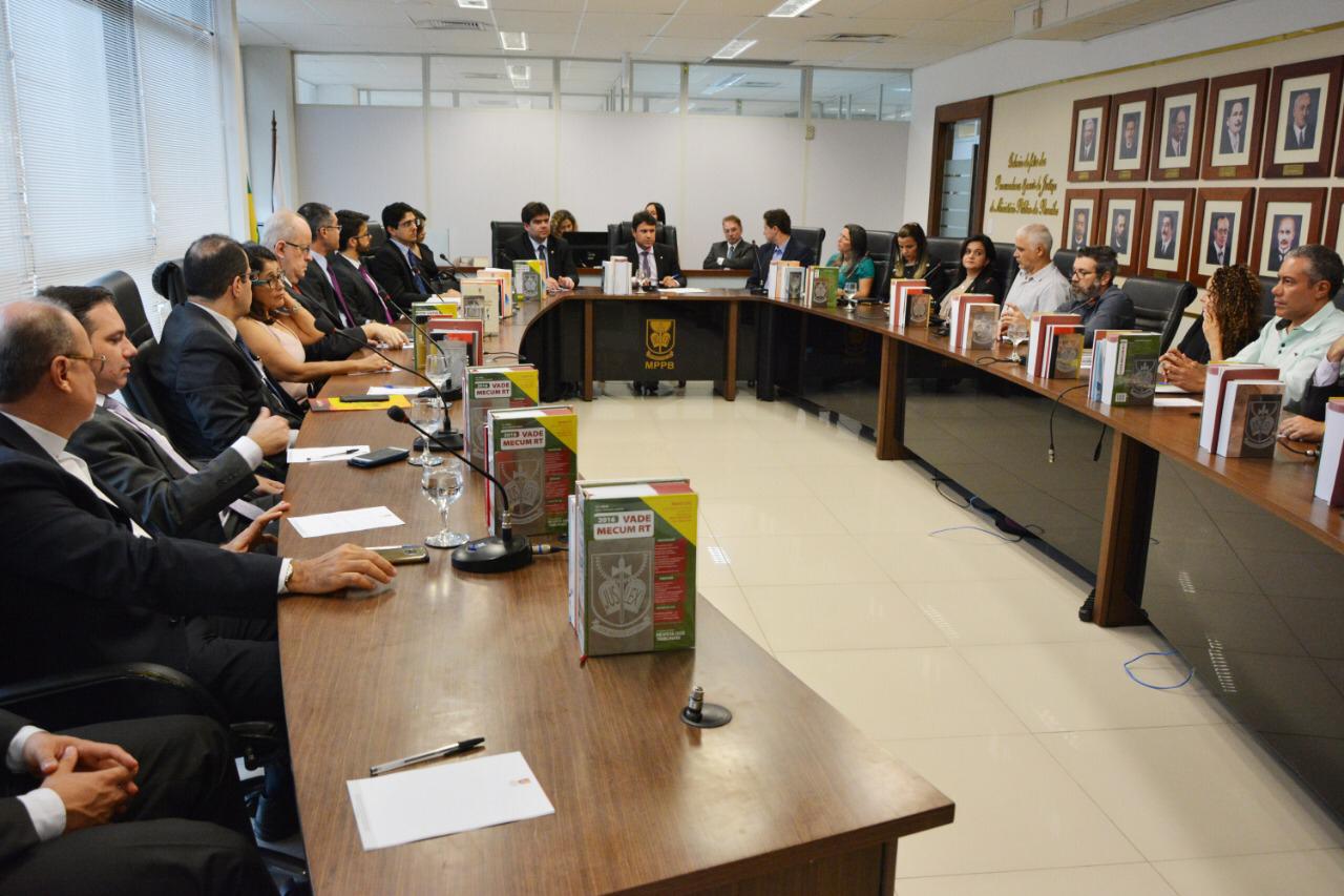 Presidente Marcos Vinícius destaca importância de medidas de Combate a Corrupção e fala no papel do MPPB