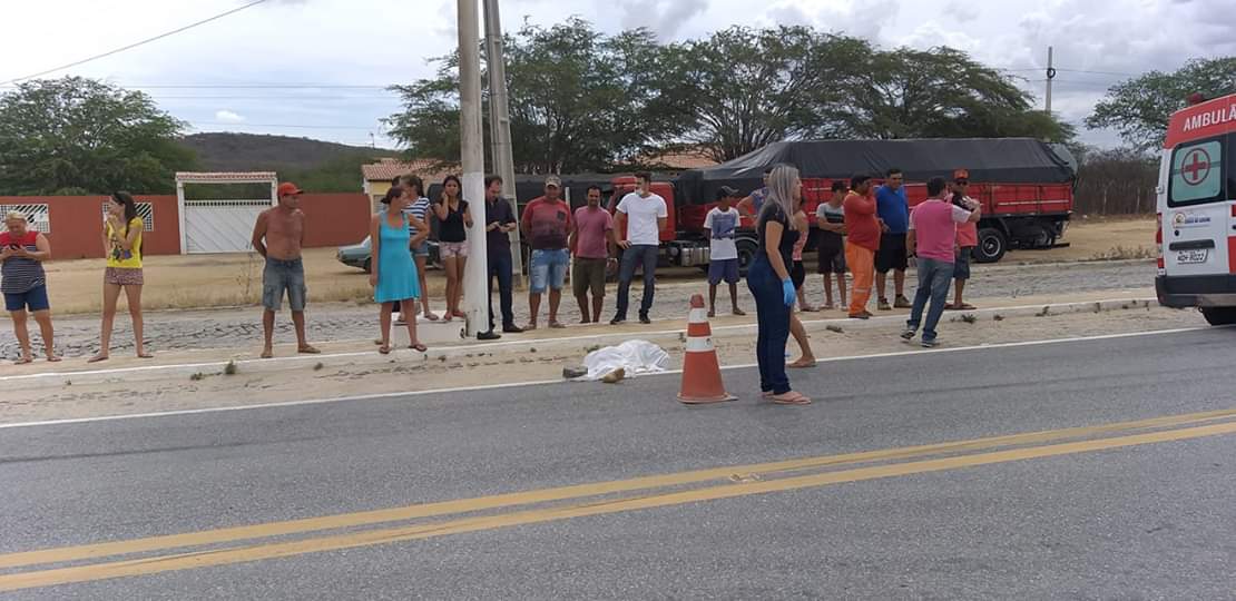 Cearense de Crato é atropelado e morto na BR 230 próximo ao Posto Fiscal do Estado em Junco do Seridó