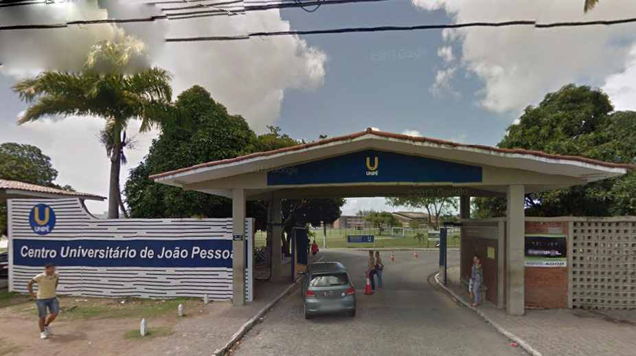 Unipê anuncia demissão coletiva de 43 professores do curso de direto