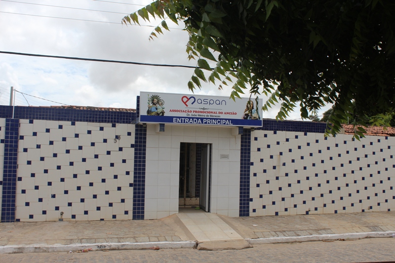 Unimed JP faz campanha em favor de idosos atendidos pela Associação Promocional do Ancião, no Cristo