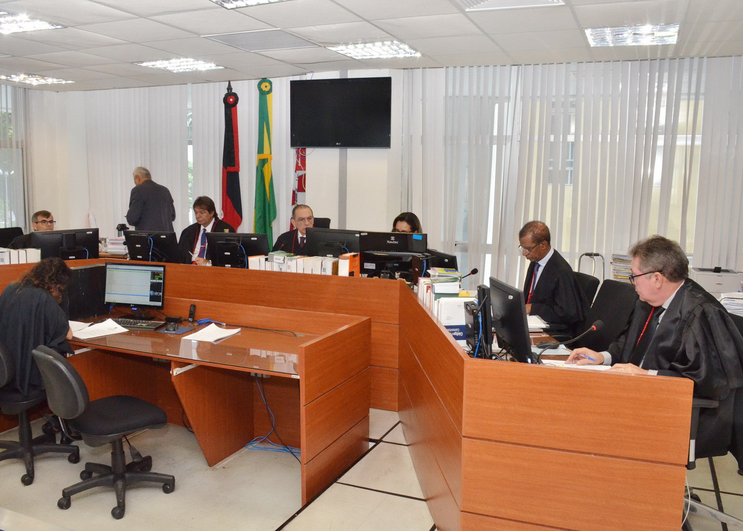 Câmara Criminal do TJPB nega HC a um dos menores acusados em denúncia de estupro no colégio GEO Tambaú