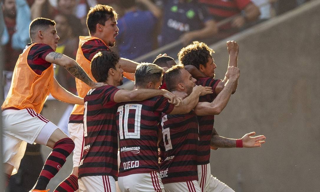Flamengo impõe nova derrota ao Vasco e conquista o título campeão carioca 2019