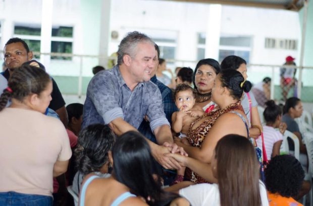 SOCIAL: Prefeitura de Alhandra entrega 500 cartões do Programa “Mais Renda” e beneficia famílias de baixa renda do município
