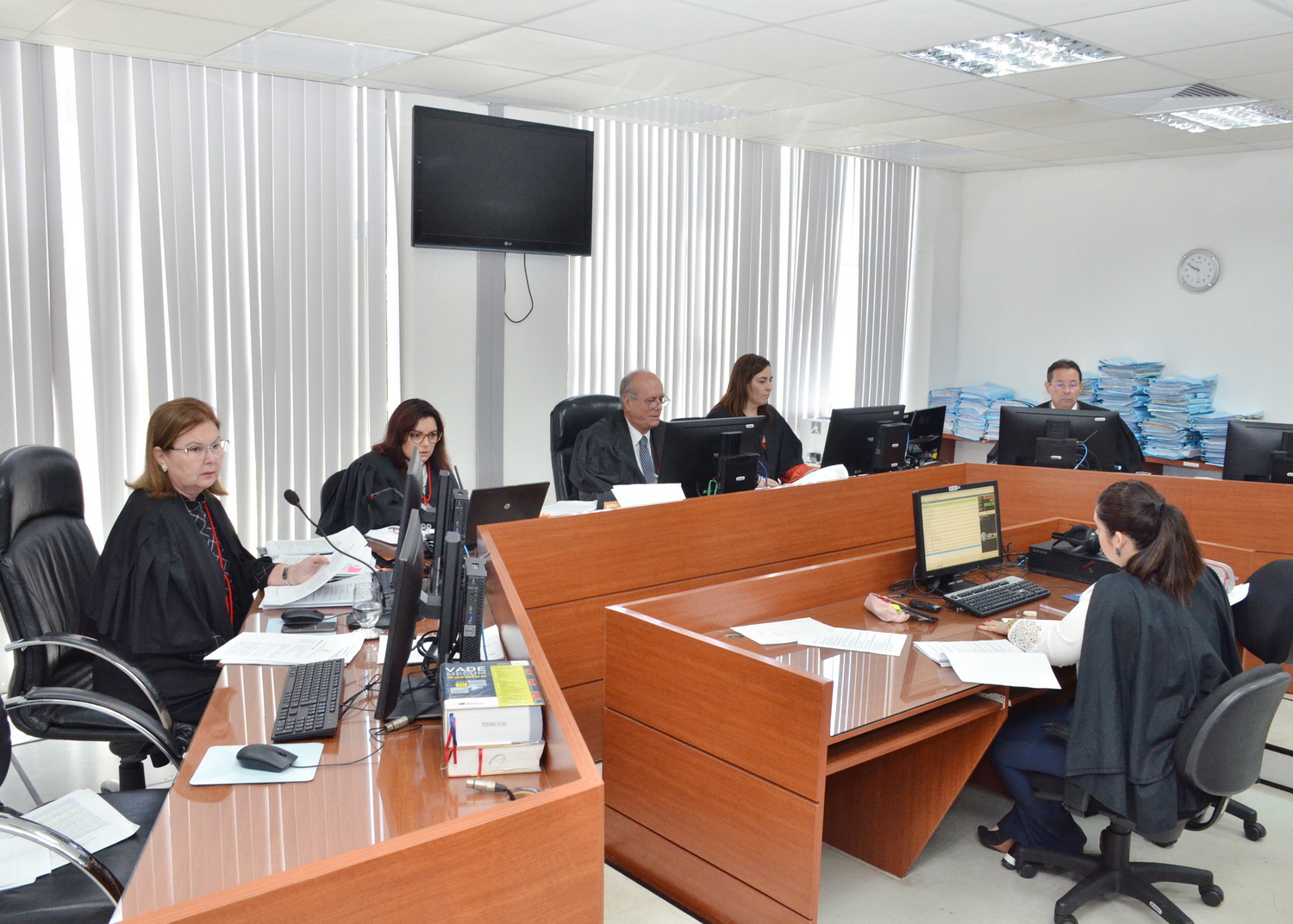 Primeira Câmara Cível do TJPB confirma condenação por improbidade administrativa e suspensão dos direitos políticos de ex-prefeito de Lucena