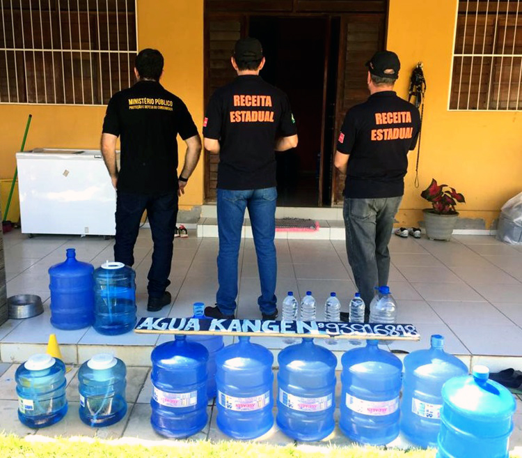 FALSIFICAÇÃO: Empresário é preso e envasadora de água clandestina interditada, no Conde