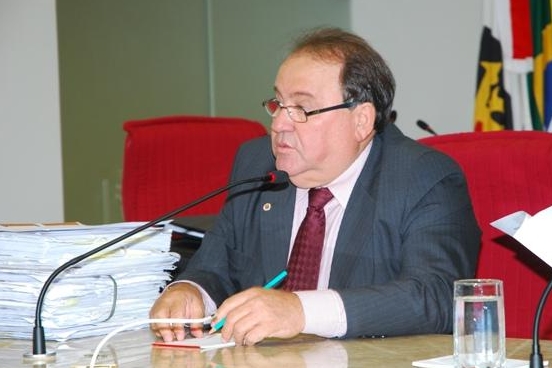 IRREGULARIDADES: Câmara do TCE mandar Cagepa suspender pagamento de R$ 6,5 milhões à empresas que prestam serviços à Autarquia