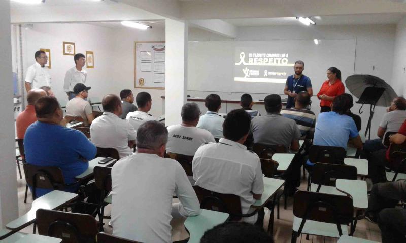 TREINAMENTO: Operadores da Unitrans começam novo módulo do projeto de capacitação do Grupo A. Cândido