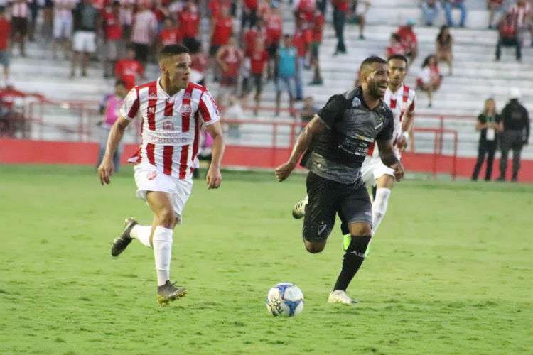 NOS AFLITOS: Náutico e ABC empatam em jogo da 10ª rodada do brasileirão da série C