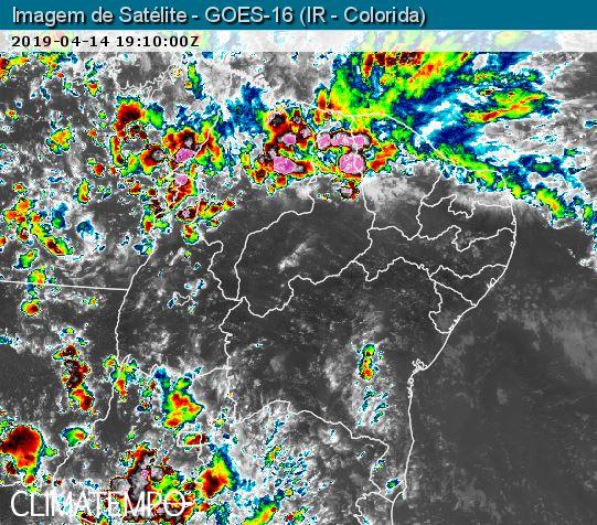 Meteorologia prevê uma segunda-feira com muita chuva em João Pessoa e todo litoral do Nordeste