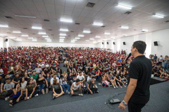 Educação da Paraíba anuncia 300 vagas no programa "Se Liga No Enem"
