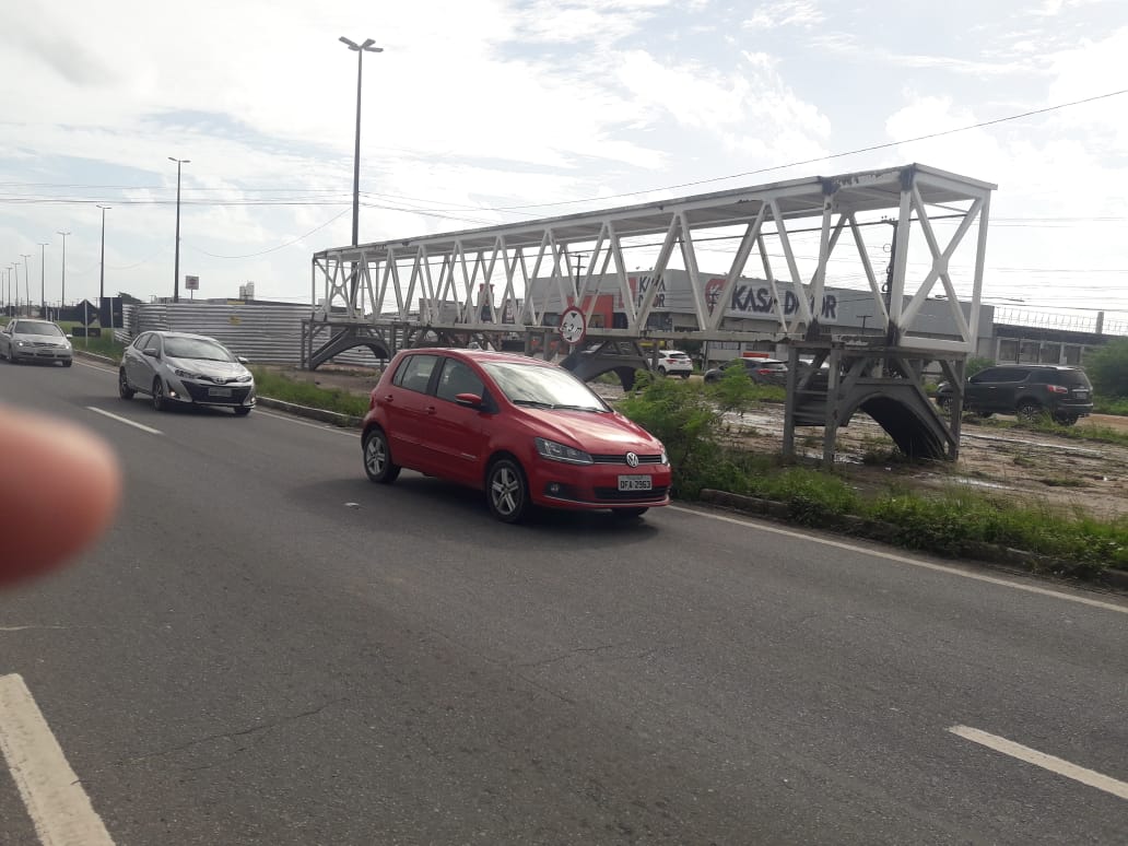 SERVIÇO: DER conclui operação para restaurar passarela do Renascer, na BR 230