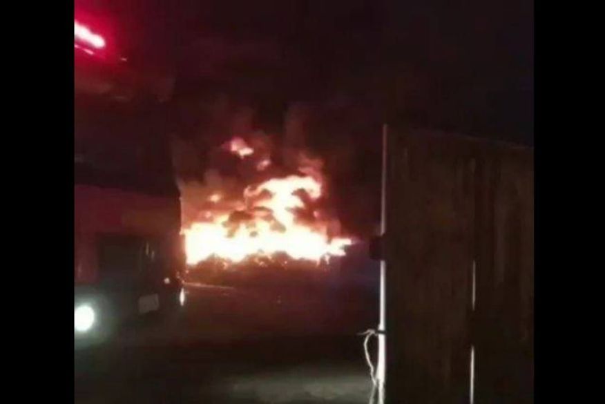 Incêndio atinge galpão de resíduos de eletroeletrônicos no município do Conde