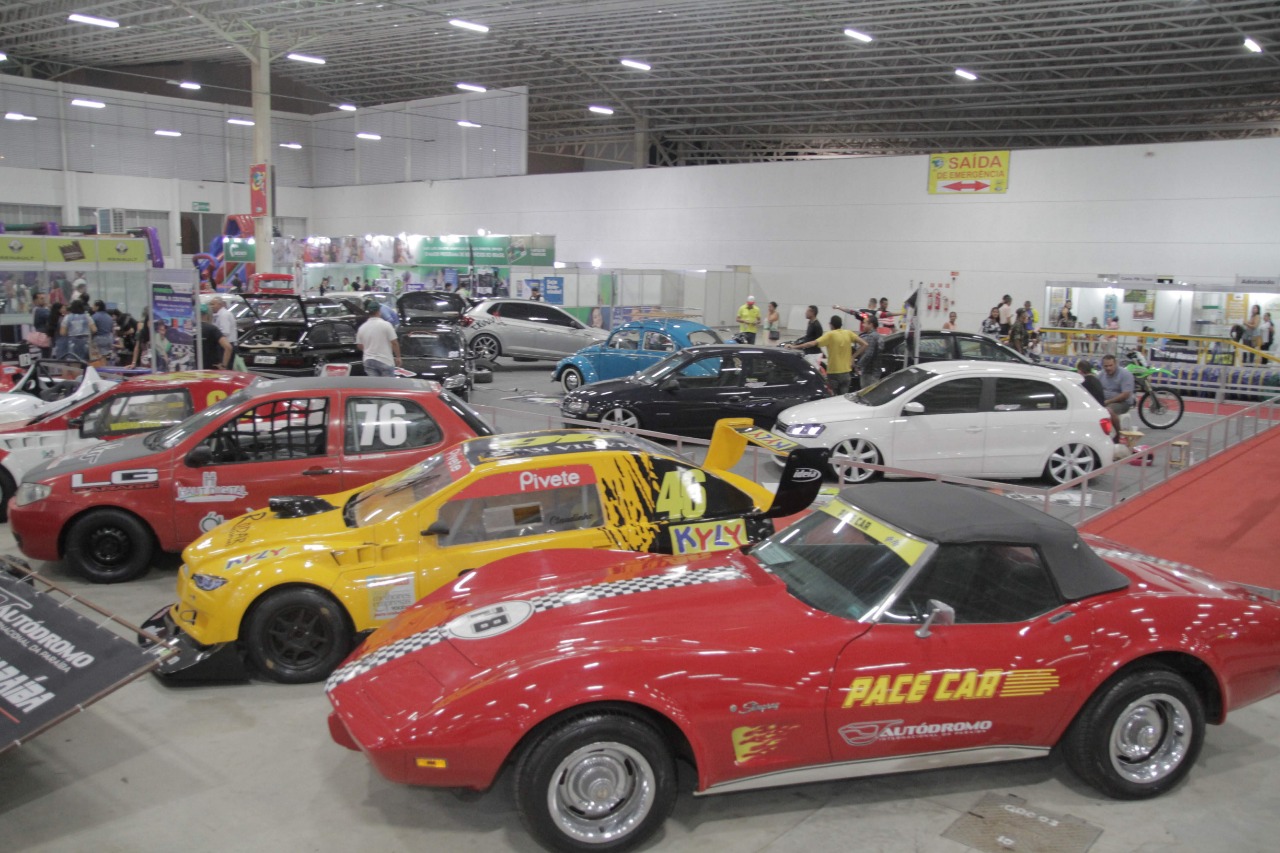 Brasil Mostra Brasil amplia espaço para carros e dá destaque ao automobilismo