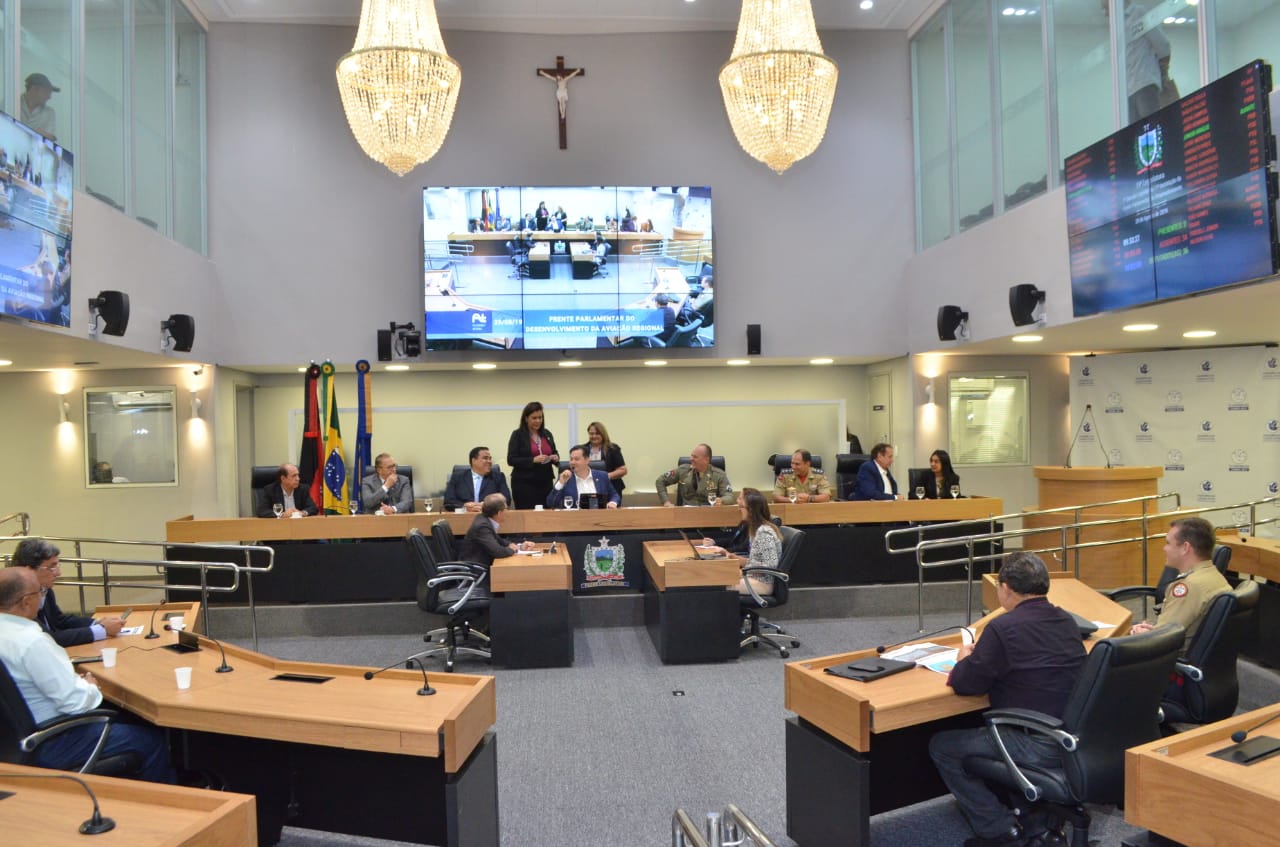 ECONOMIA: Assembleia instala Frente Parlamentar do Desenvolvimento da Aviação Regional na Paraíba