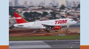Empresa Tam Linhas Aéreas é condenada a indenizar passageira que foi impedida de embarcar em CG