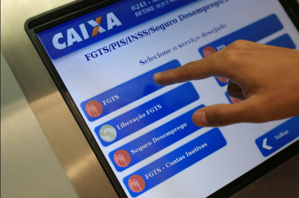 Caixa libera nesta segunda calendário de saque do FGTS com saque de no máximo R$ 500