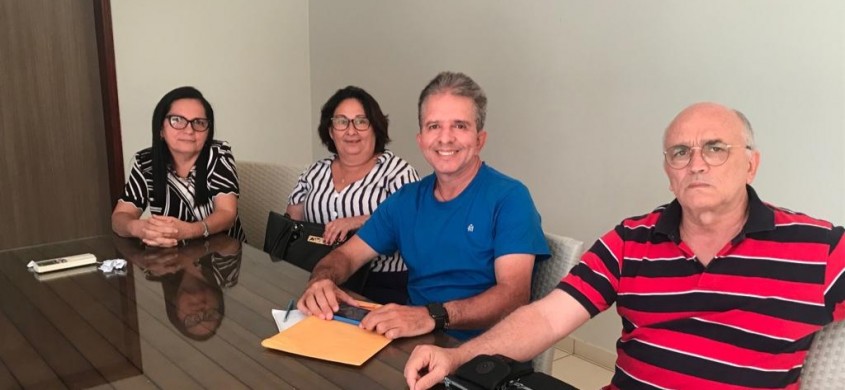 Aliado político, deputado Nabor afirma que está pronto para ajudar o novo prefeito interino de Patos, Ivanes Lacerda