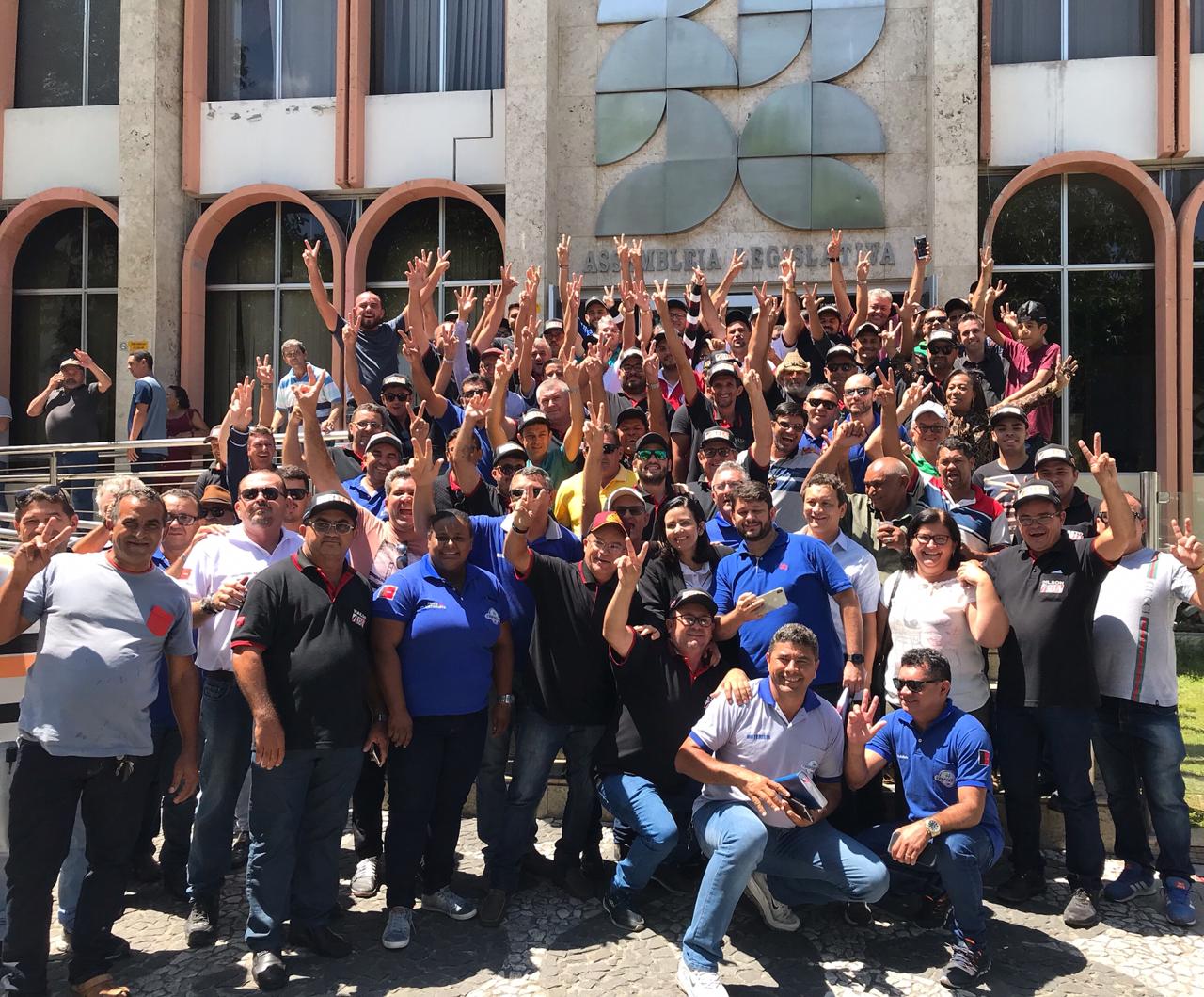 Projeto que regulariza o transporte alternativo no Estado é aprovado por unanimidade na AL-PB