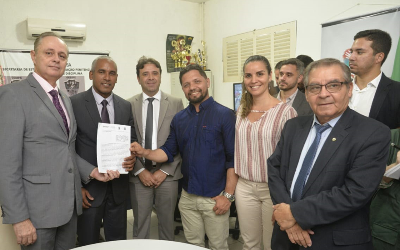 Governo da Paraíba firma convênio para fortalecer projeto de ressocialização nos presídios