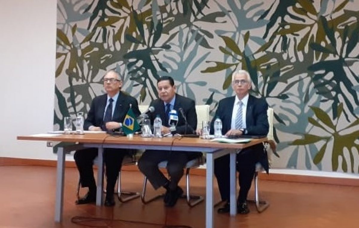 General Hamilton Mourão será o representante do governo brasileiro na canonização da Irmã Dulce, neste domingo em Roma