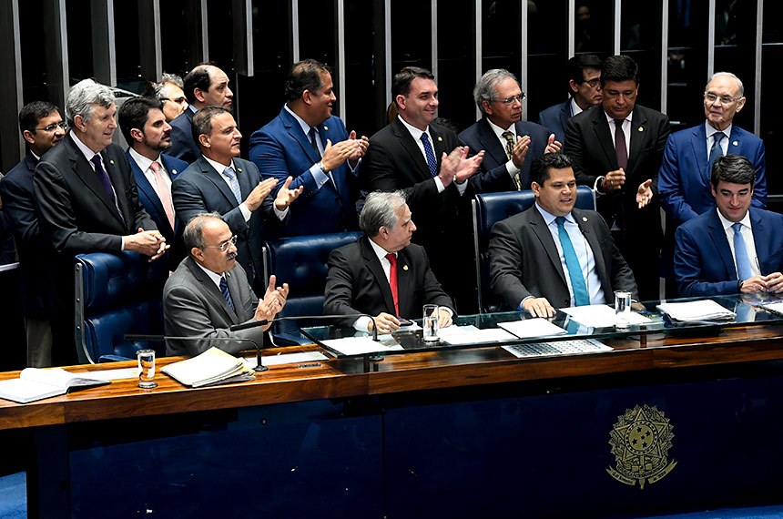 APROVADO: Senado aprova texto-base da reforma da Previdência; últimos destaques serão apreciados nesta quarta