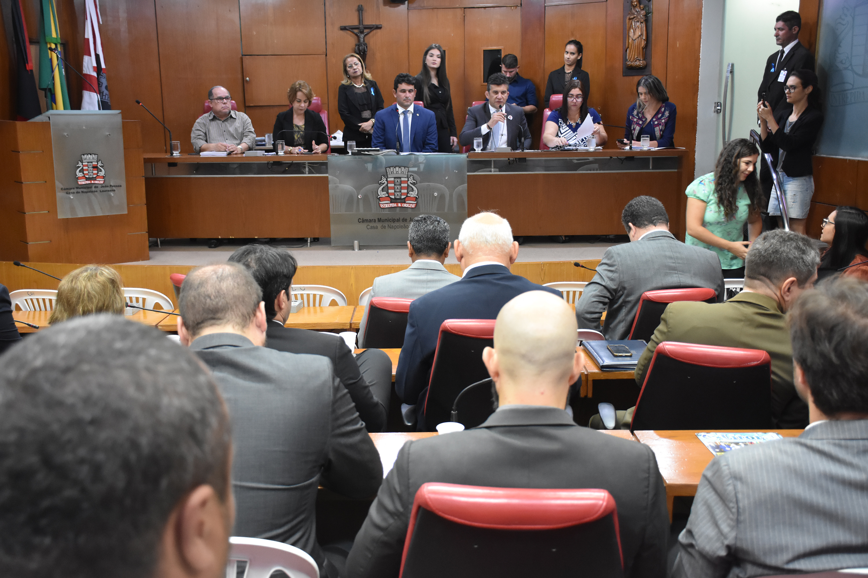 Diretora de Finanças da Sedec revela na CMJP que Educação da Capital terá orçamento estimado em R$ 508.613.636,00  em 2020