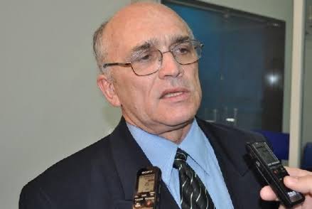 LUTO: Morre de Covid em João Pessoa o médico e ex-prefeito de Patos, Ivanes Lacerda