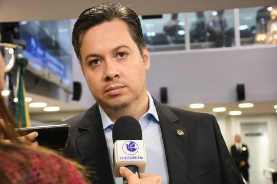Deputado Júnior Araújo é nomeado pelo governo João e vai assumir a Secretaria de Governo da Paraíba
