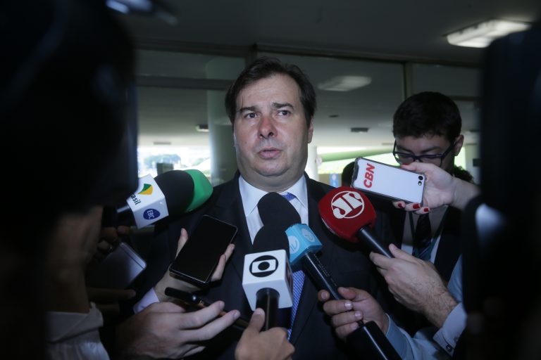 Projeto de Reforma Administrativa do governo pode ser votado ainda no primeiro semestre, prevê Rodrigo Maia